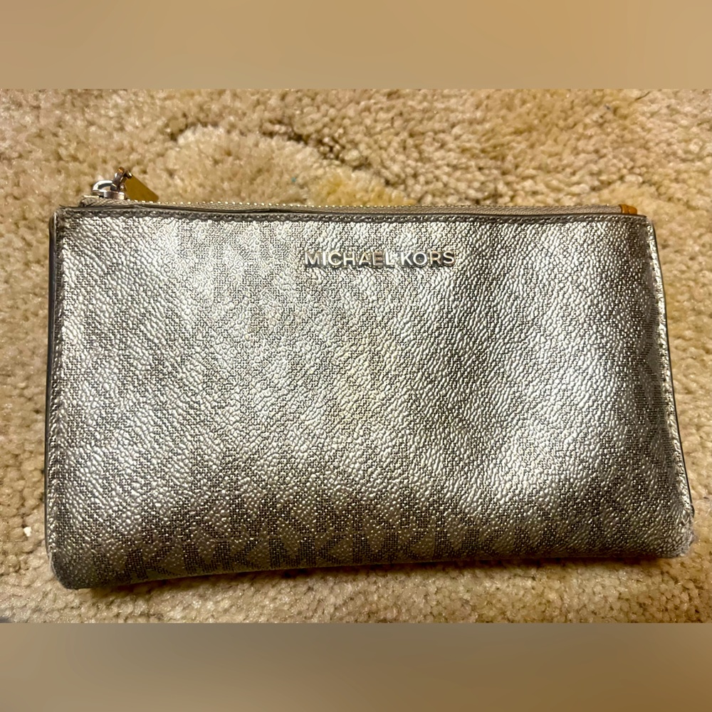 Authentic Michael Kors purse and wallet bundle - Picture 7 of 15